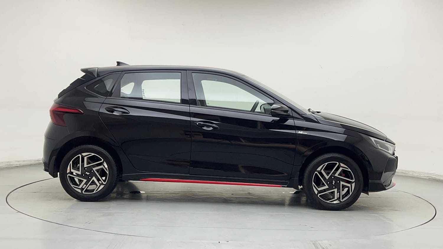 Used 2026 Hyundai i20 N Line N8 1.0 Turbo DCT Petrol Automatic exterior RIGHT SIDE VIEW