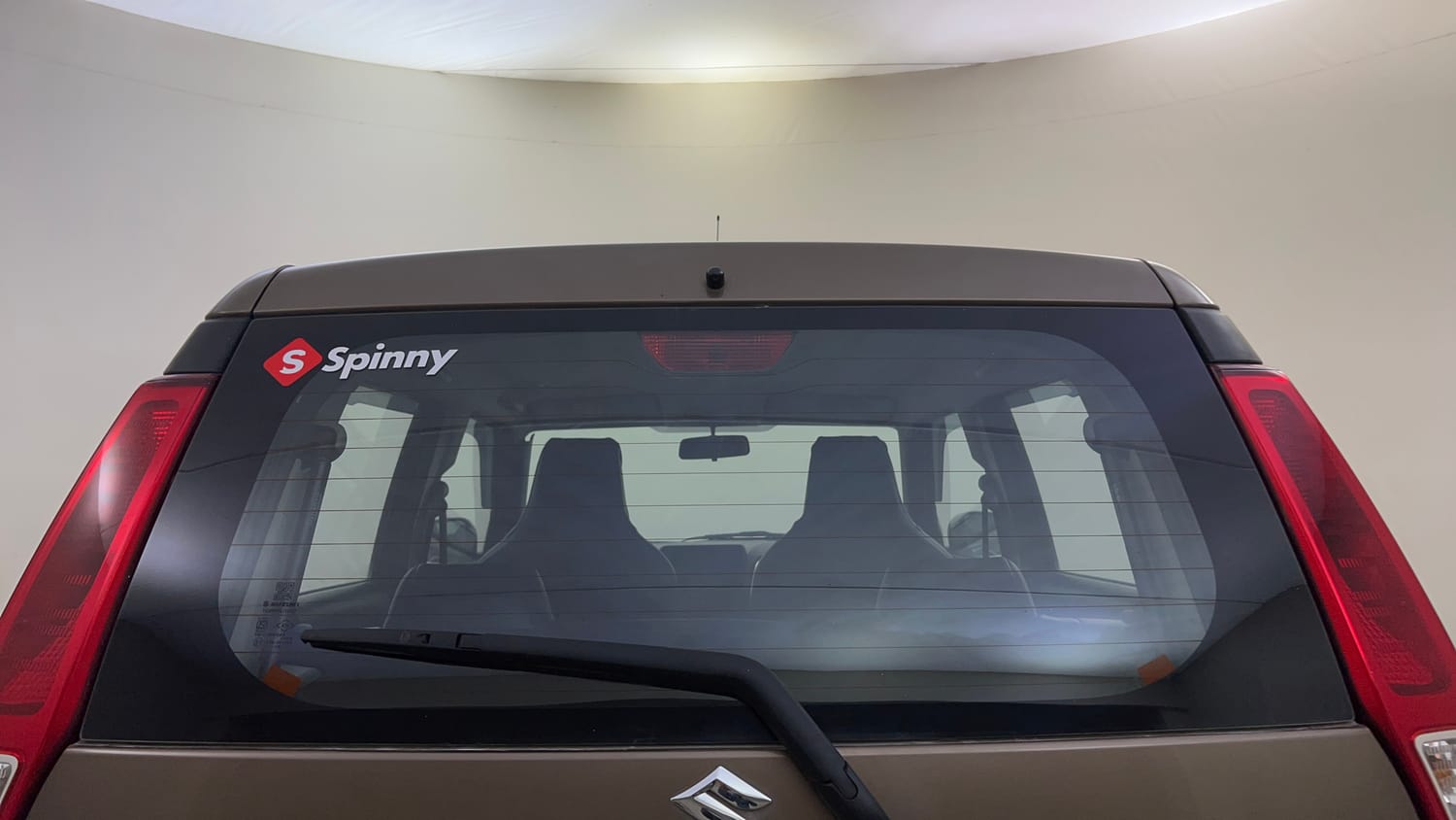 Used 2021 null Petrol Automatic exterior BACK WINDSHIELD VIEW