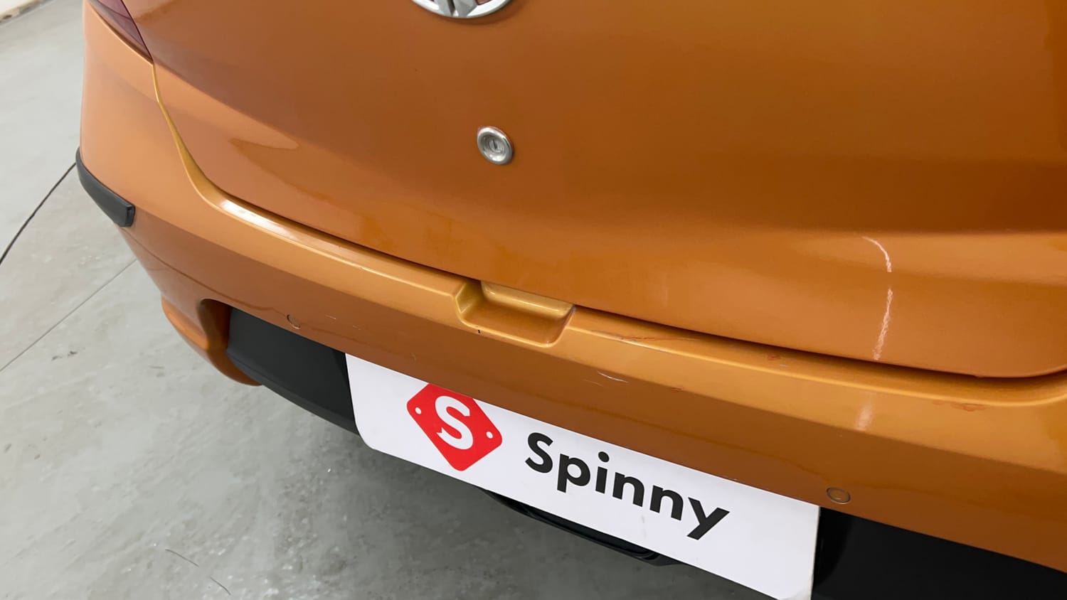 Used 2018 Tata Tiago Revotron XZ Petrol Manual dents MINOR SCRATCH