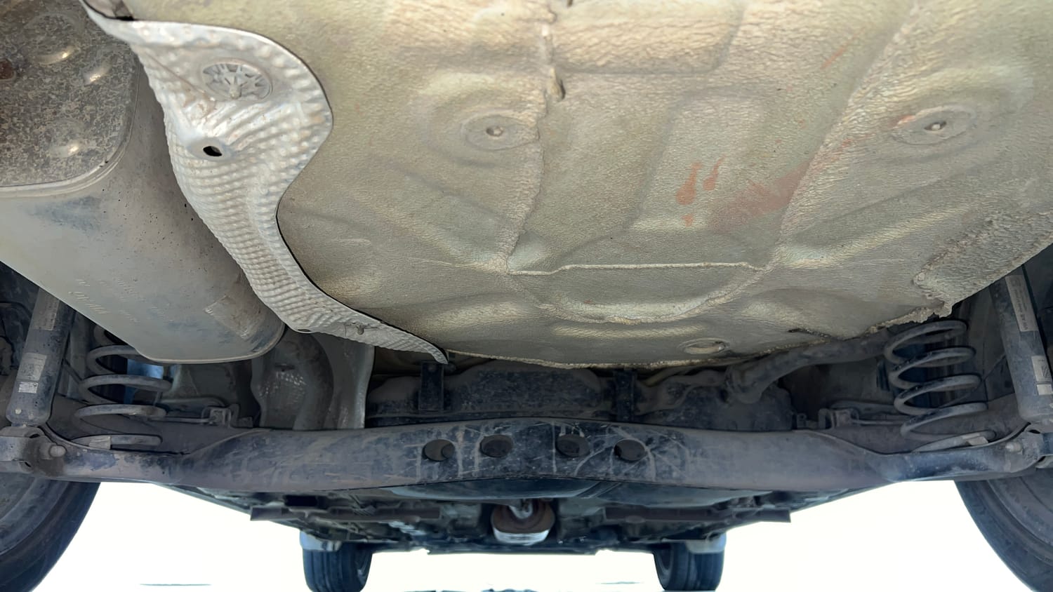 Used 2023 Volkswagen Virtus Highline 1.0 TSI AT Petrol Automatic extra REAR UNDERBODY VIEW (TAKEN FROM REAR)