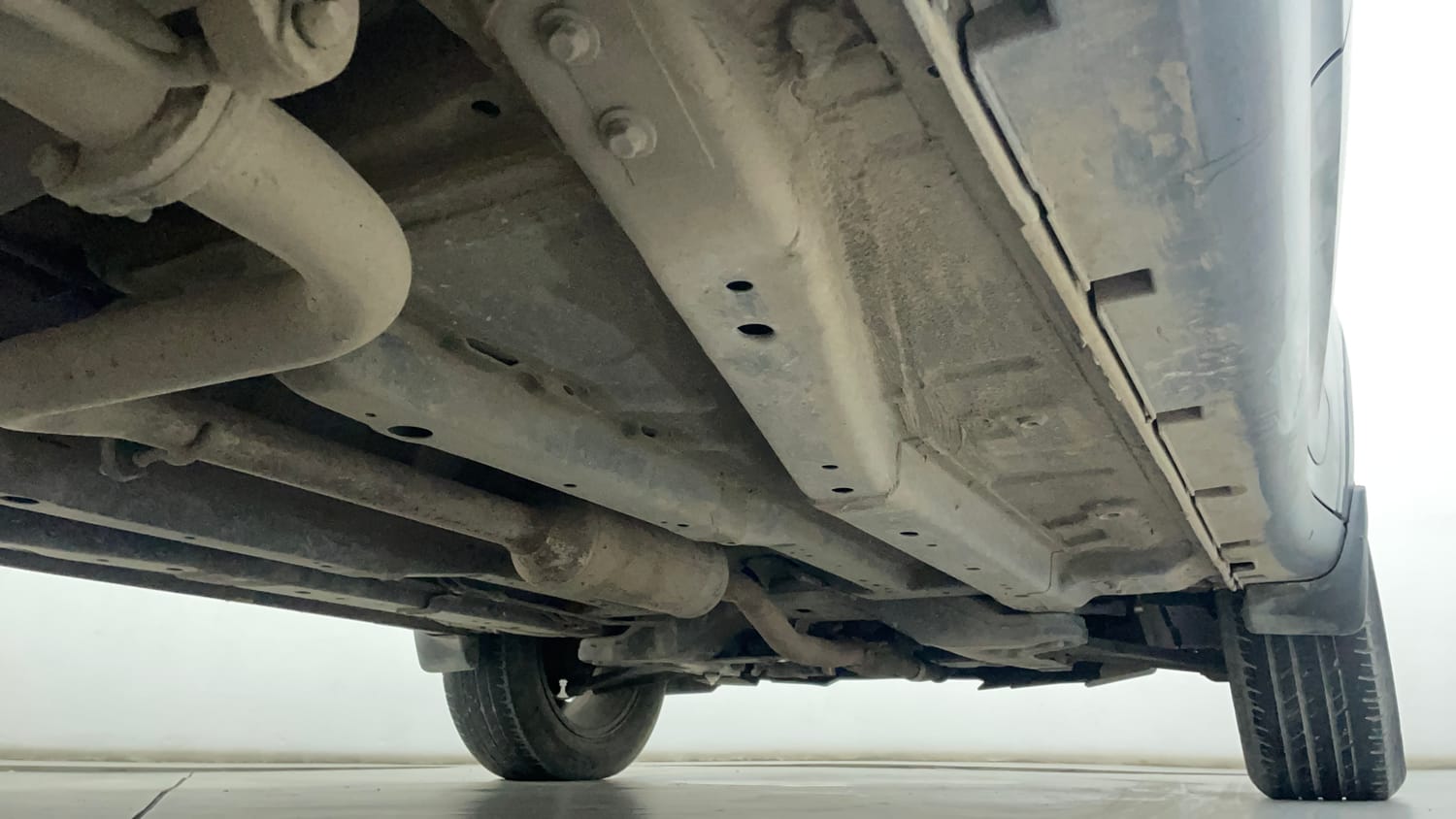 Used 2020 Tata Nexon XZ Plus Petrol Manual extra REAR RIGHT UNDERBODY VIEW