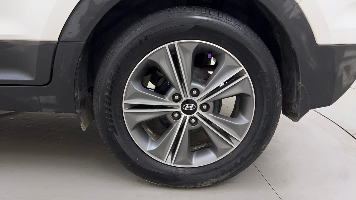 Used 2016 Hyundai Creta 1.6 SX Plus AT Petrol Petrol Automatic tyres LEFT REAR TYRE RIM VIEW
