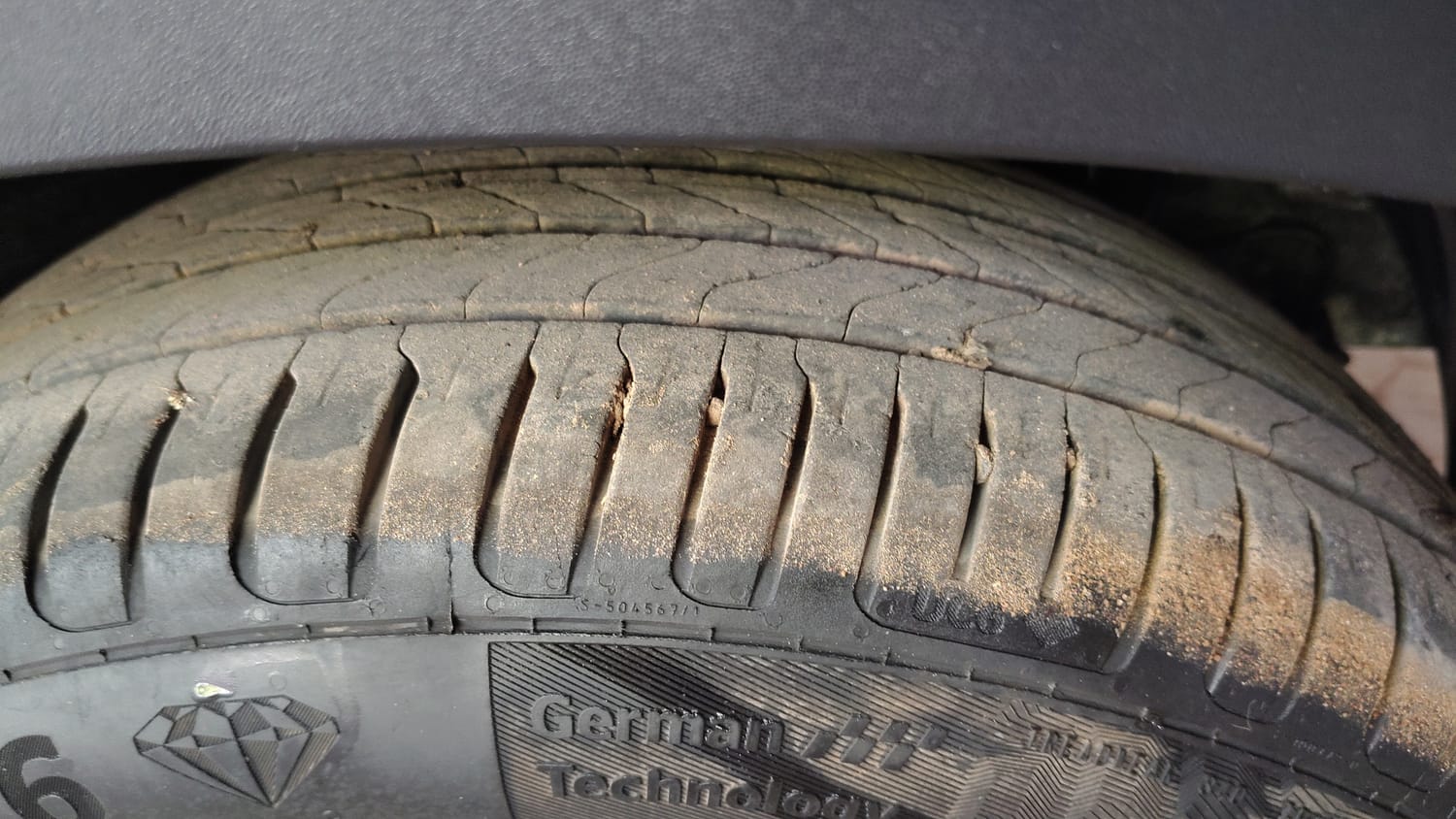 Used 2021 Kia Sonet HTX Plus 1.0 iMT Petrol Manual tyres LEFT REAR TYRE TREAD VIEW
