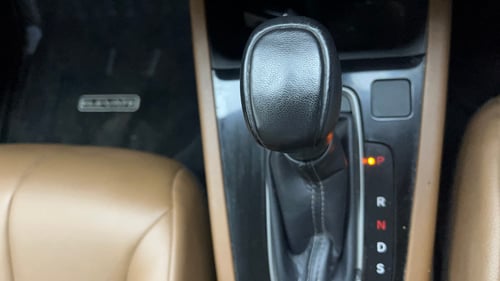 Used 2023 Honda Elevate ZX CVT Petrol Automatic interior GEAR  KNOB VIEW