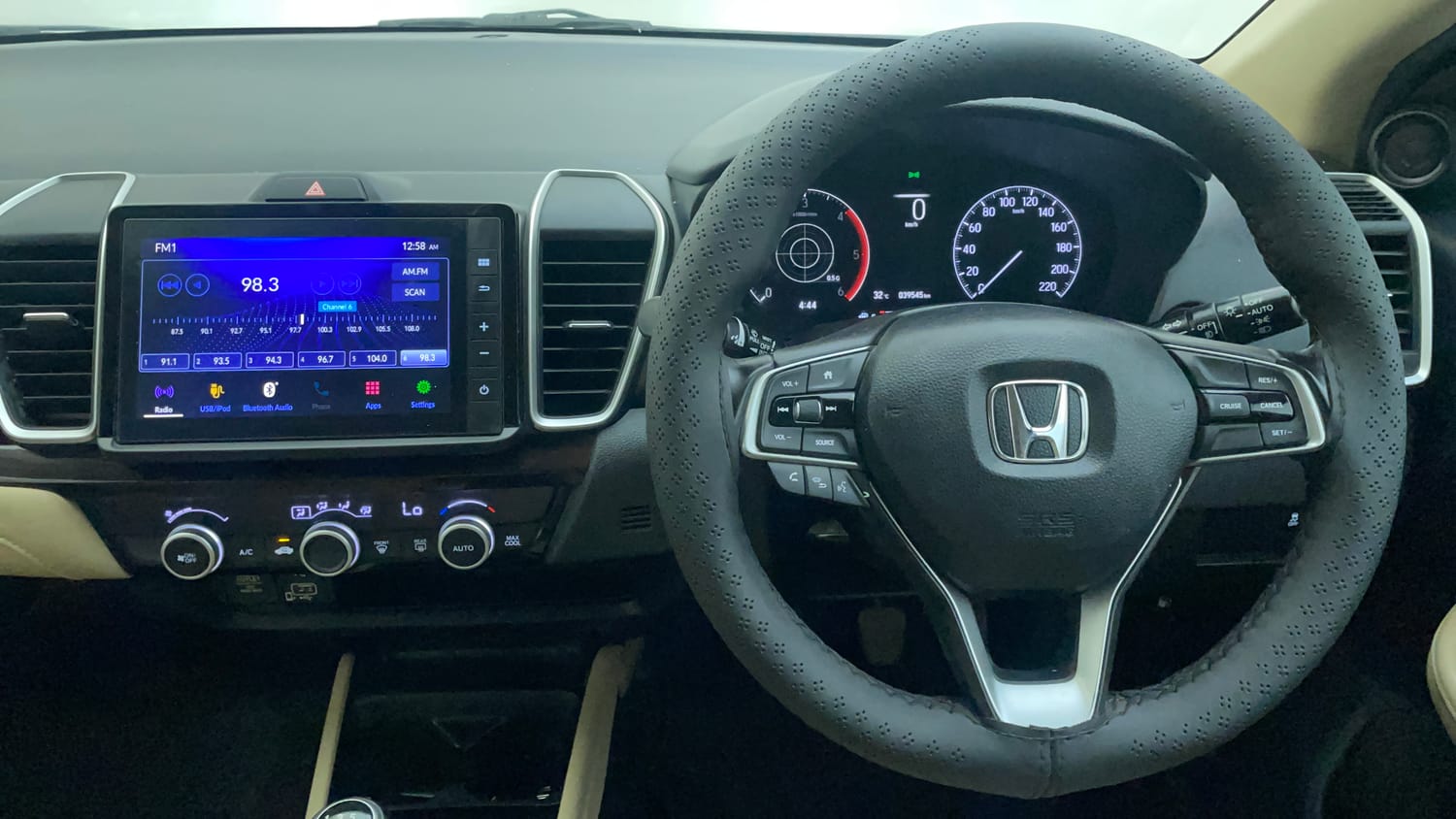 Used 2021 Honda City ZX Diesel Diesel Manual interior STEERING VIEW