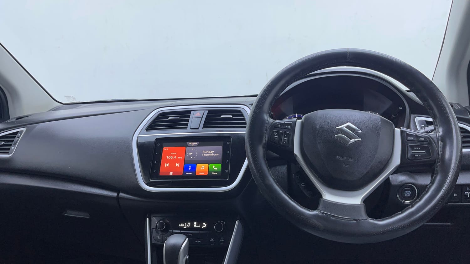 Used 2021 Maruti Suzuki S-Cross Zeta AT Petrol Automatic interior DASHBOARD VIEW