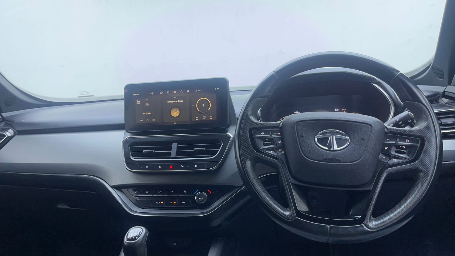 Used 2023 Tata Harrier XZ Plus Dark Edition Diesel Manual interior DASHBOARD VIEW