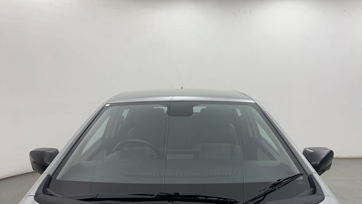 Used 2025 Tata Altroz Creative Petrol 5AMT Petrol Automatic exterior FRONT WINDSHIELD VIEW