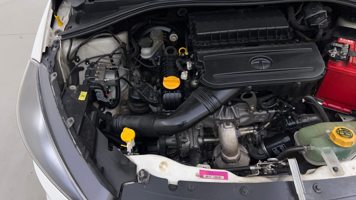 Used 2022 Tata Tiago XZA Plus Petrol Automatic engine ENGINE RIGHT SIDE VIEW