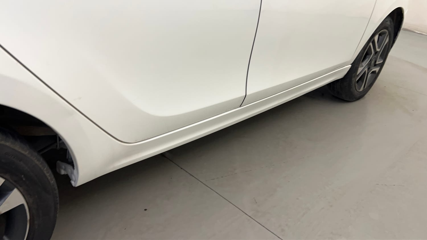 Used 2022 Tata Tiago XZA Plus Petrol Automatic dents MINOR SCRATCH