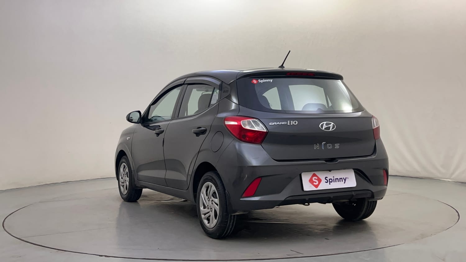 Used 2021 Hyundai Grand i10 Nios Magna 1.2 Kappa VTVT Petrol Manual exterior LEFT REAR CORNER VIEW