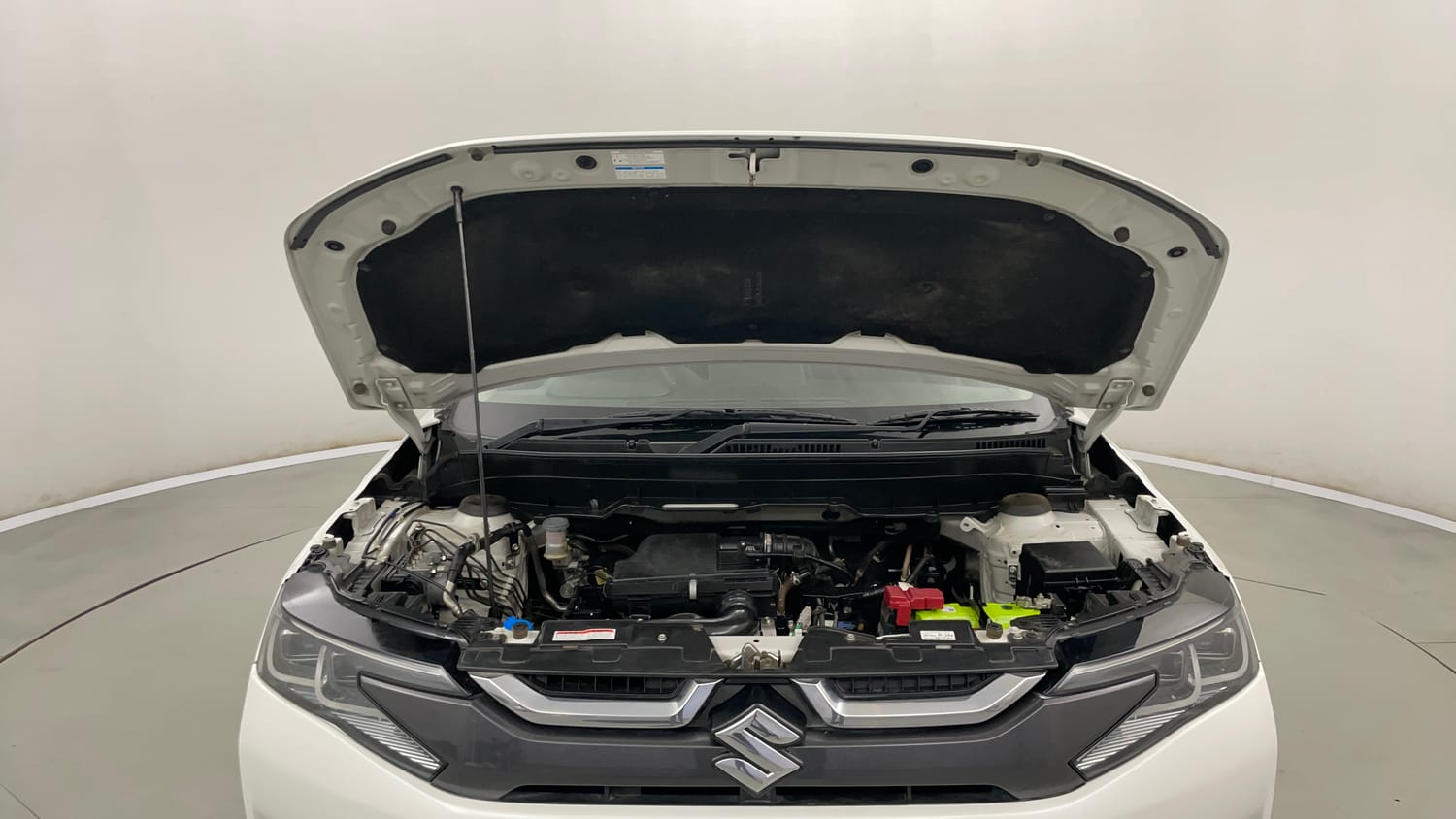 Used 2022 Maruti Suzuki Brezza ZXi Plus AT Petrol Automatic engine ENGINE & BONNET OPEN FRONT VIEW