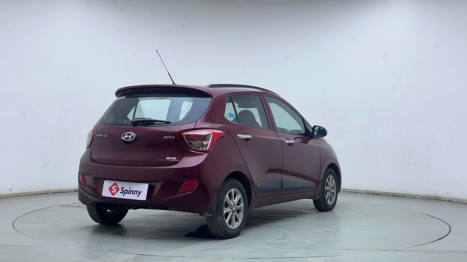 Used 2016 Hyundai Grand i10 Asta 1.2 Kappa VTVT Petrol Manual exterior RIGHT REAR CORNER VIEW