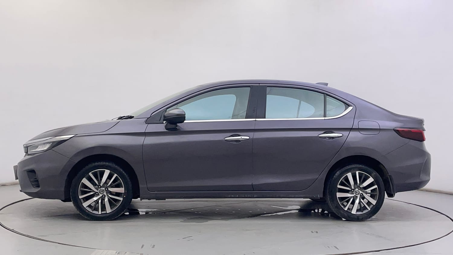 Used 2021 Honda City ZX Diesel Diesel Manual exterior LEFT SIDE VIEW