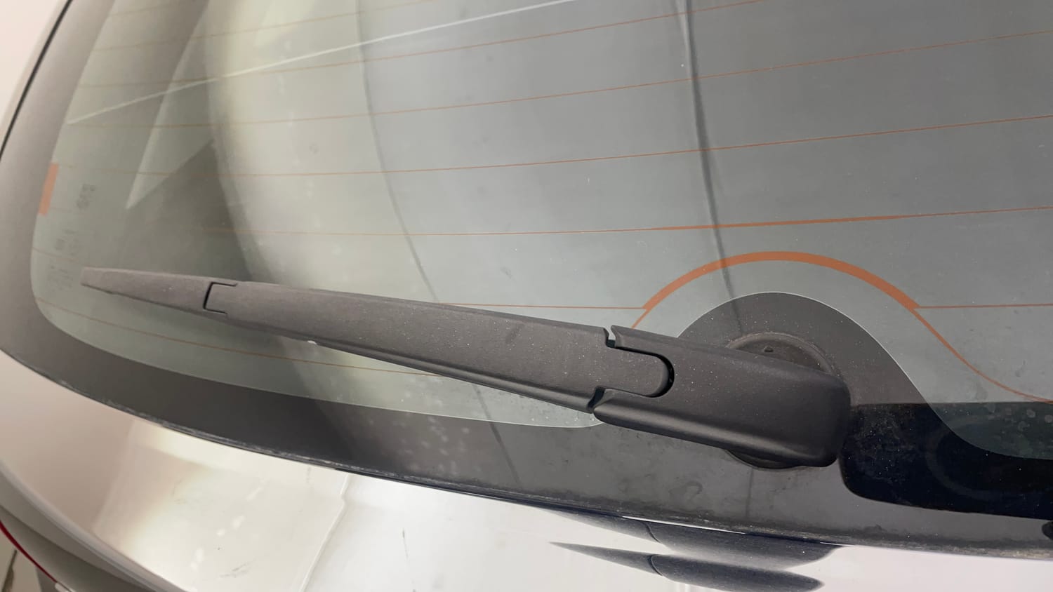Used 2021 Maruti Suzuki Baleno Delta Petrol Manual top_features Rear wiper