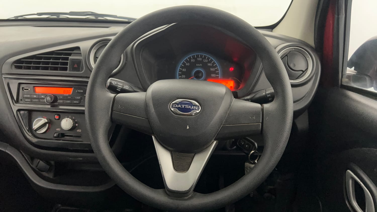 Used 2019 Datsun Redi-GO T (O) Petrol Manual interior STEERING VIEW
