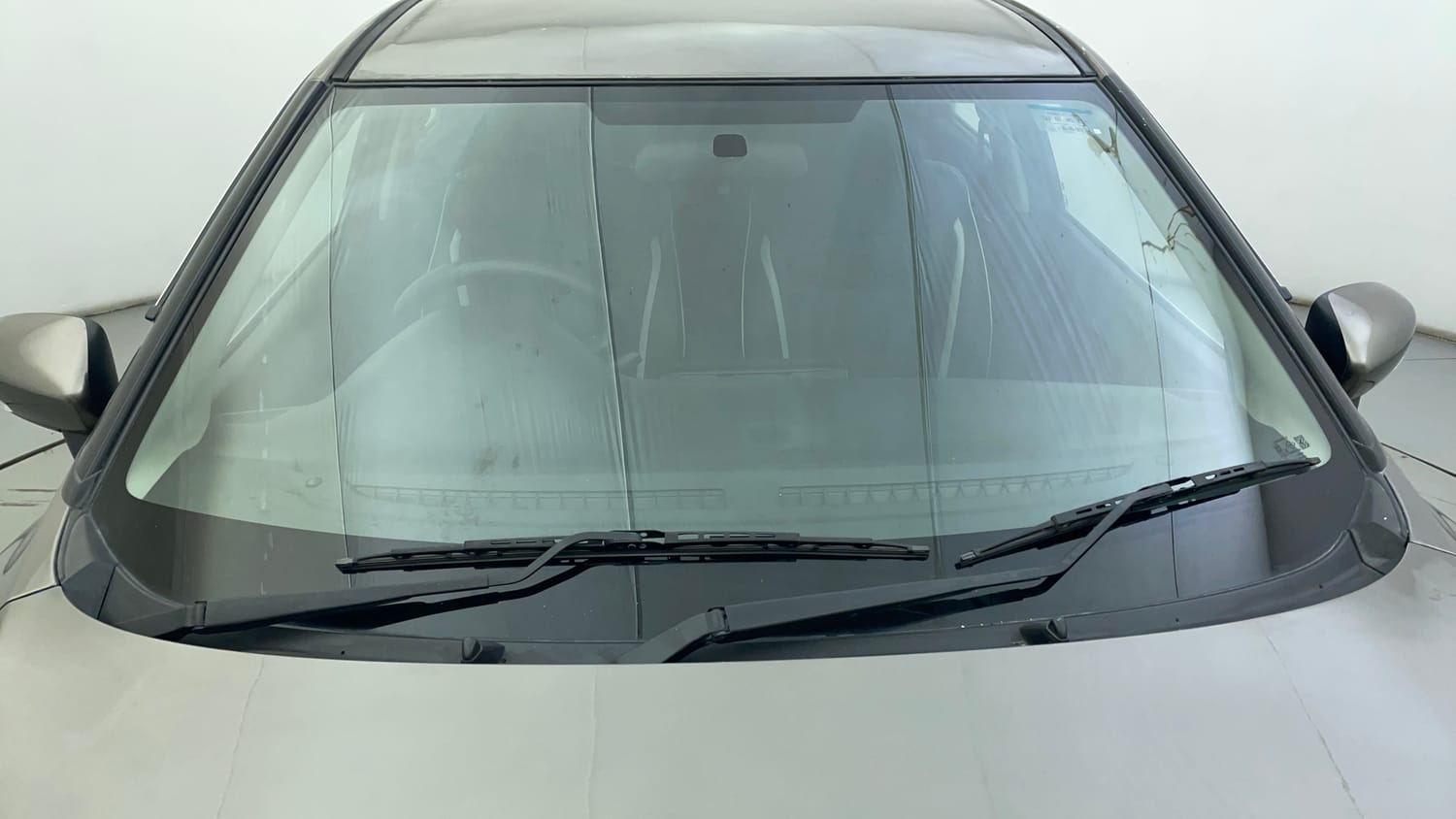 Used 2021 Maruti Suzuki Baleno Delta Petrol Manual exterior FRONT WINDSHIELD VIEW