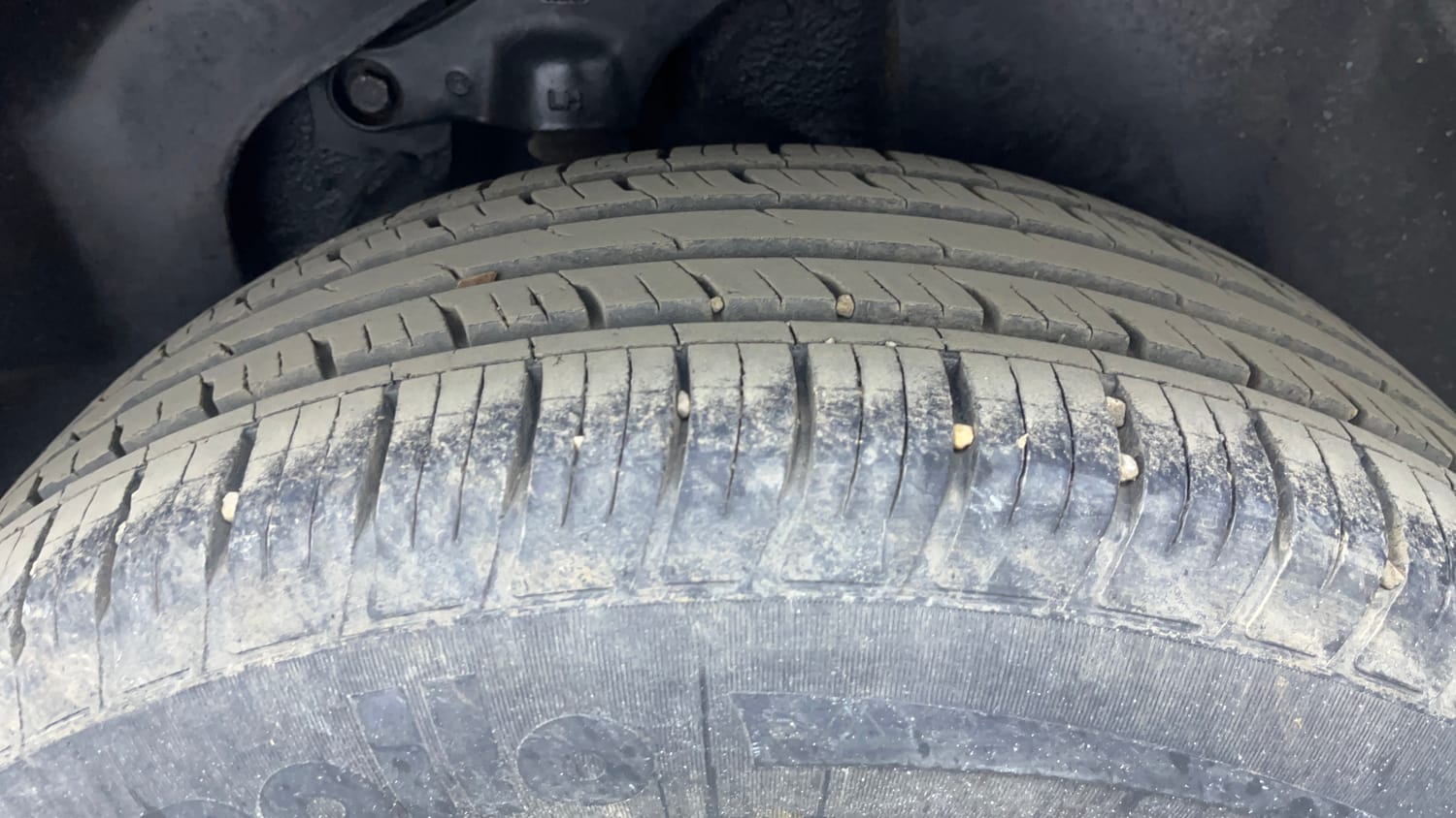 Used 2023 Tata Harrier XZ Plus Dark Edition Diesel Manual tyres LEFT REAR TYRE TREAD VIEW