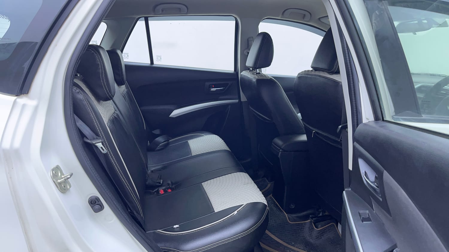 Used 2021 Maruti Suzuki S-Cross Zeta AT Petrol Automatic interior RIGHT SIDE REAR DOOR CABIN VIEW