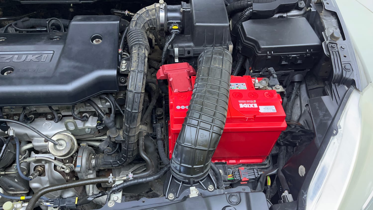 Used 2019 Maruti Suzuki S-Cross Zeta 1.3 Diesel Manual engine ENGINE LEFT SIDE VIEW