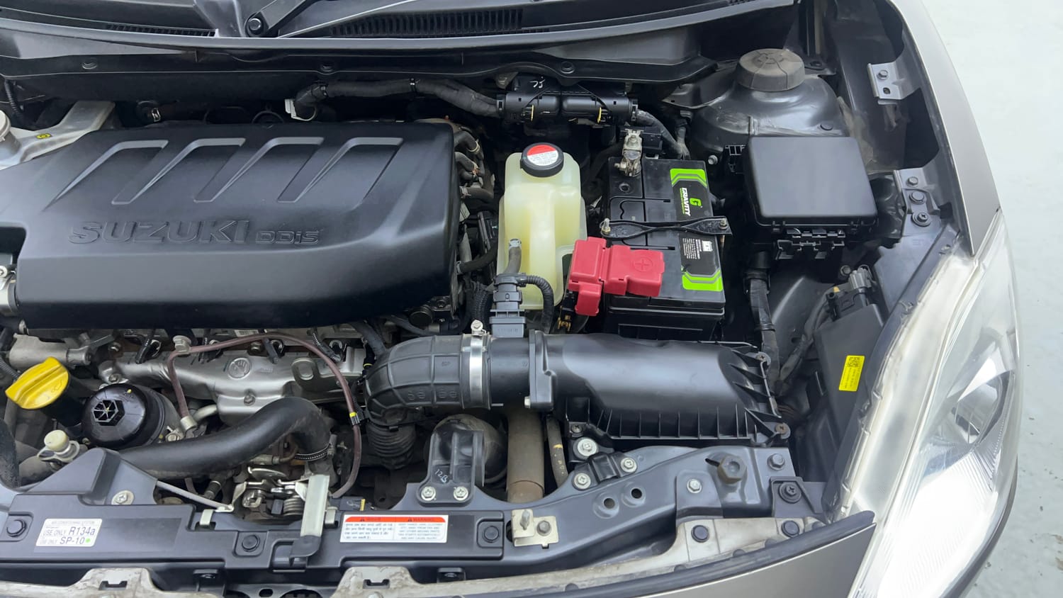 Used 2018 Maruti Suzuki Swift VDi AMT Diesel Automatic engine ENGINE LEFT SIDE VIEW