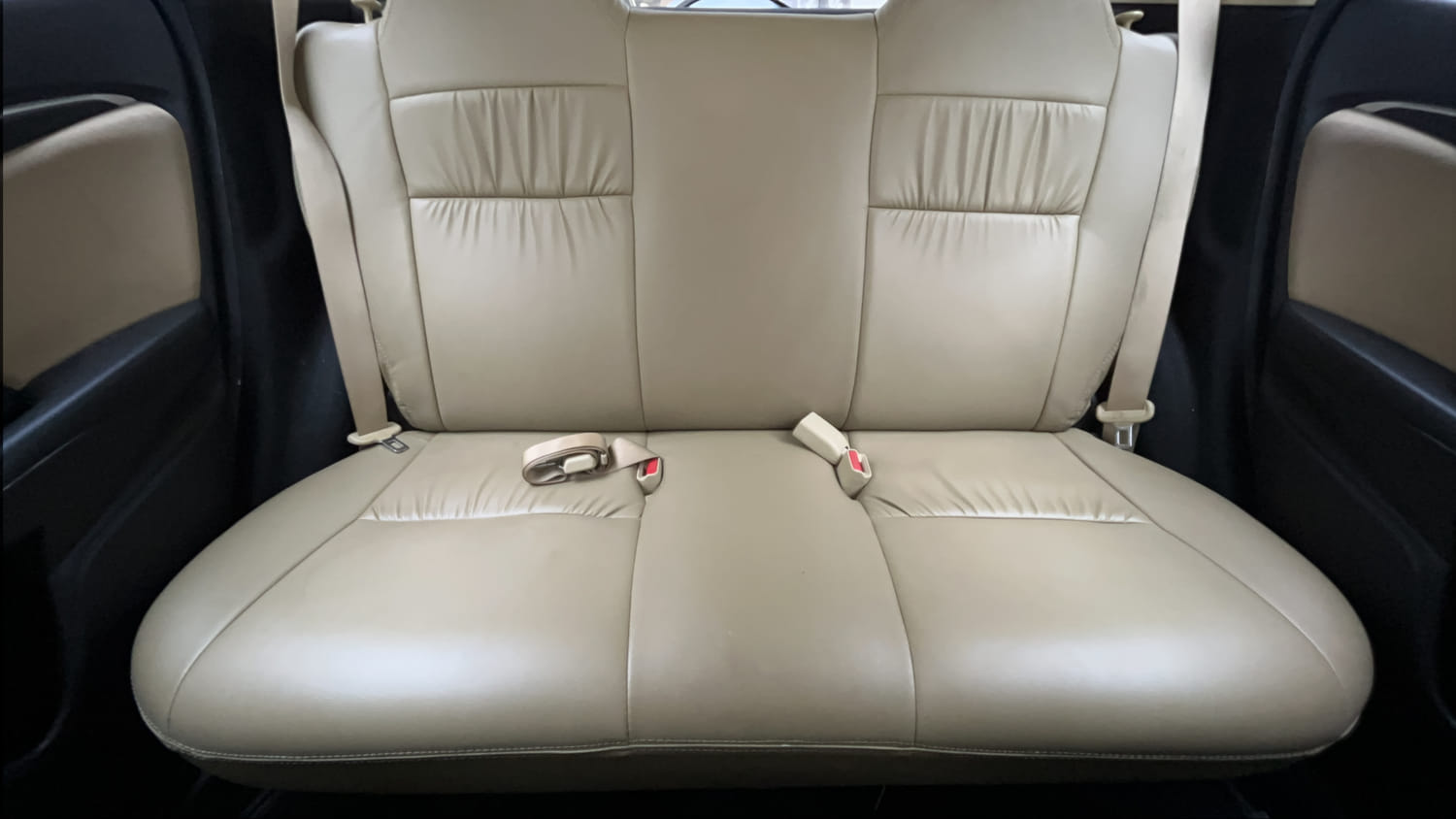 Used 2021 Honda Jazz VX CVT Petrol Automatic interior REAR SEAT CONDITION VIEW