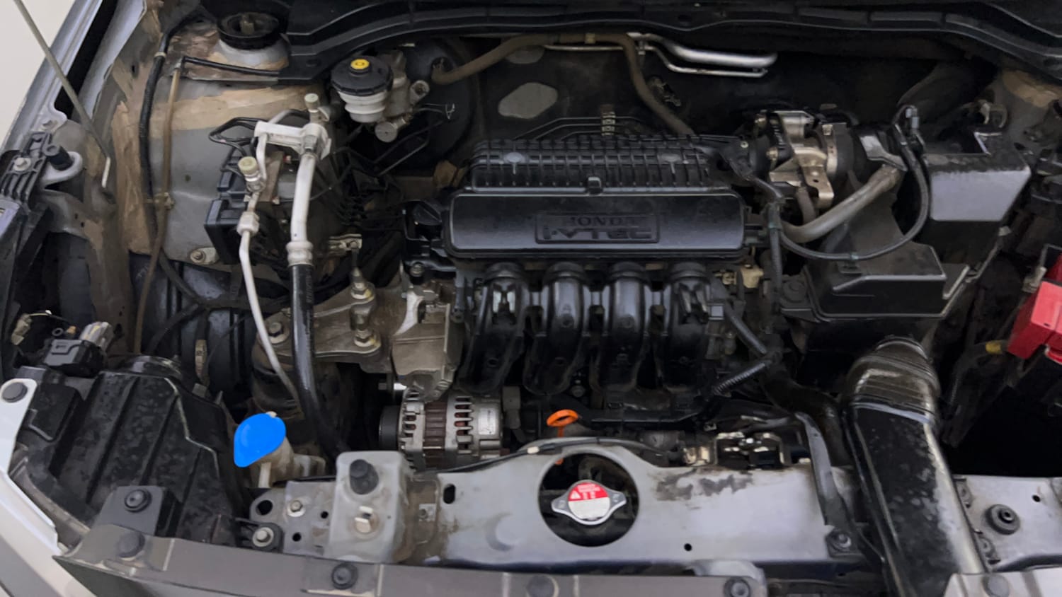 Used 2019 Honda Amaze 1.2 VX CVT Petrol Petrol Automatic engine ENGINE RIGHT SIDE VIEW