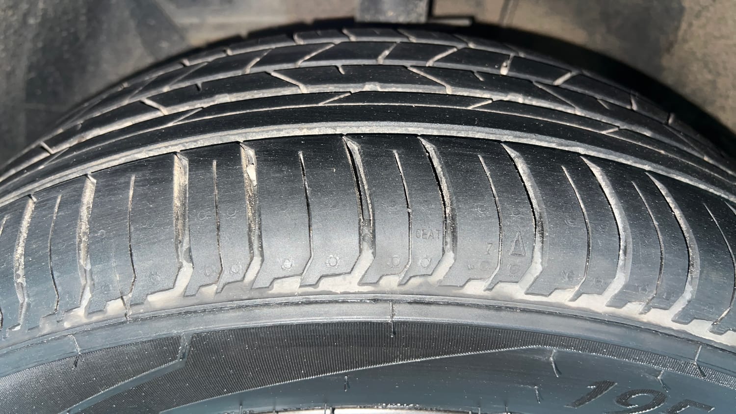 Used 2026 Hyundai i20 N Line N8 1.0 Turbo DCT Petrol Automatic tyres LEFT FRONT TYRE TREAD VIEW