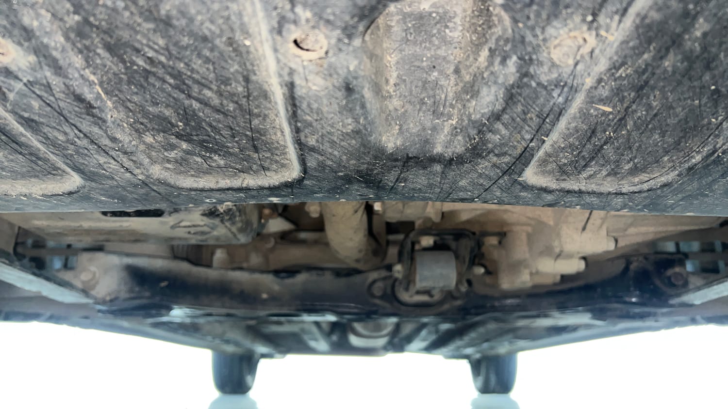 Used 2021 Hyundai Verna SX (O) 1.0 Turbo DCT Petrol Automatic extra FRONT LEFT UNDERBODY VIEW