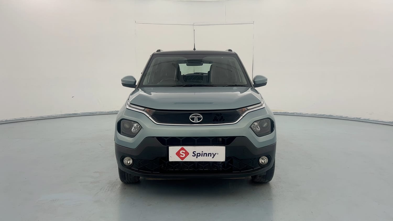 Used 2022 Tata Punch Creative Dual Tone Petrol Manual exterior FRONT VIEW
