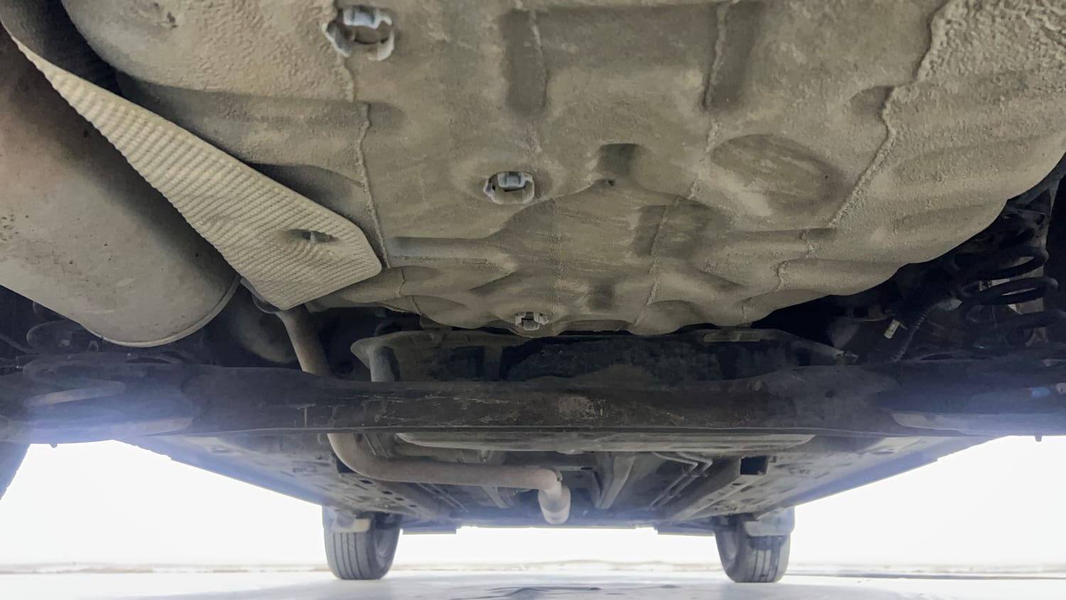 Used 2021 Nissan Magnite XV Premium Turbo Petrol Manual extra REAR UNDERBODY VIEW (TAKEN FROM REAR)