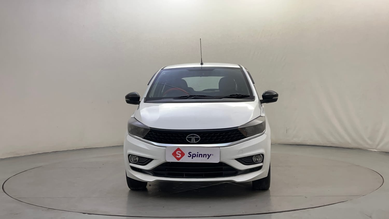 Used 2022 Tata Tiago XZA Plus Petrol Automatic exterior FRONT VIEW