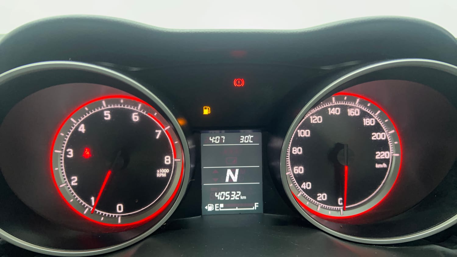 Used 2019 Maruti Suzuki Swift ZXi Plus AMT Petrol Automatic interior CLUSTERMETER VIEW