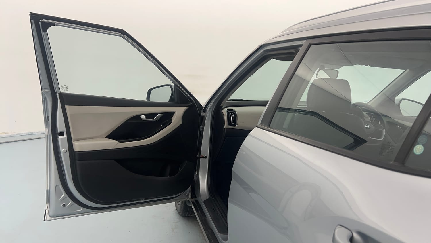 Used 2021 Hyundai Creta S 1.5 Diesel Diesel Manual interior LEFT FRONT DOOR OPEN VIEW