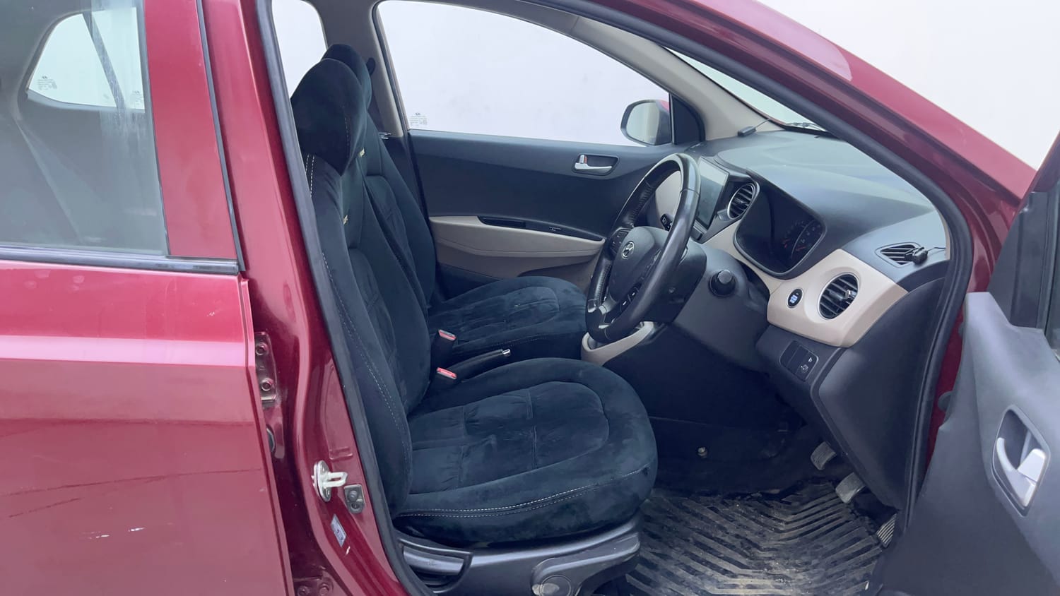Used 2016 Hyundai Grand i10 Asta 1.2 Kappa VTVT Petrol Manual interior RIGHT SIDE FRONT DOOR CABIN VIEW