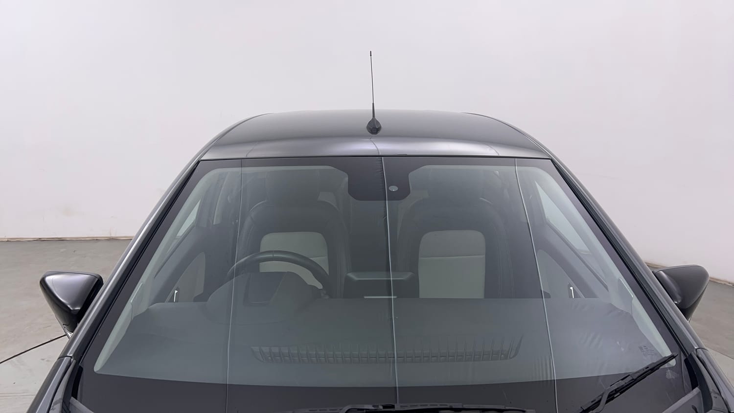 Used 2023 Tata Altroz XZA Petrol Petrol Automatic exterior FRONT WINDSHIELD VIEW