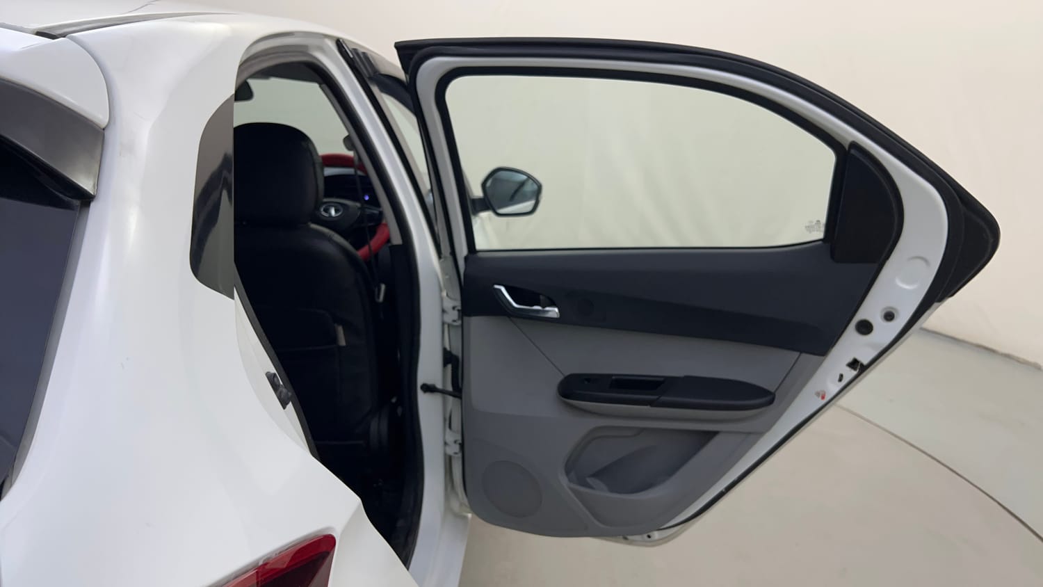 Used 2022 Tata Tiago XZA Plus Petrol Automatic interior RIGHT REAR DOOR OPEN VIEW