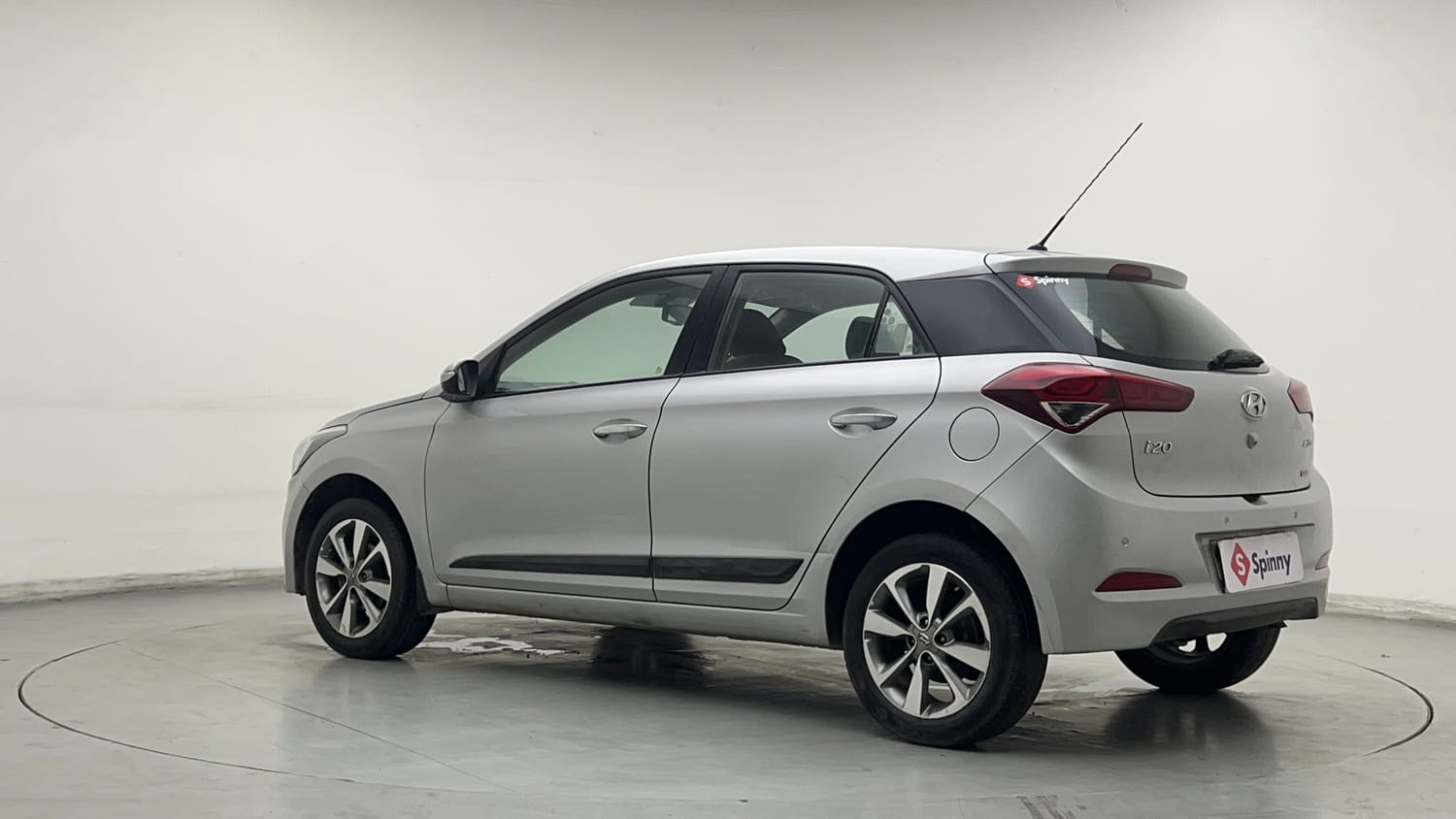 Used 2016 Hyundai Elite i20 Asta 1.2 Petrol Manual exterior LEFT REAR CORNER VIEW