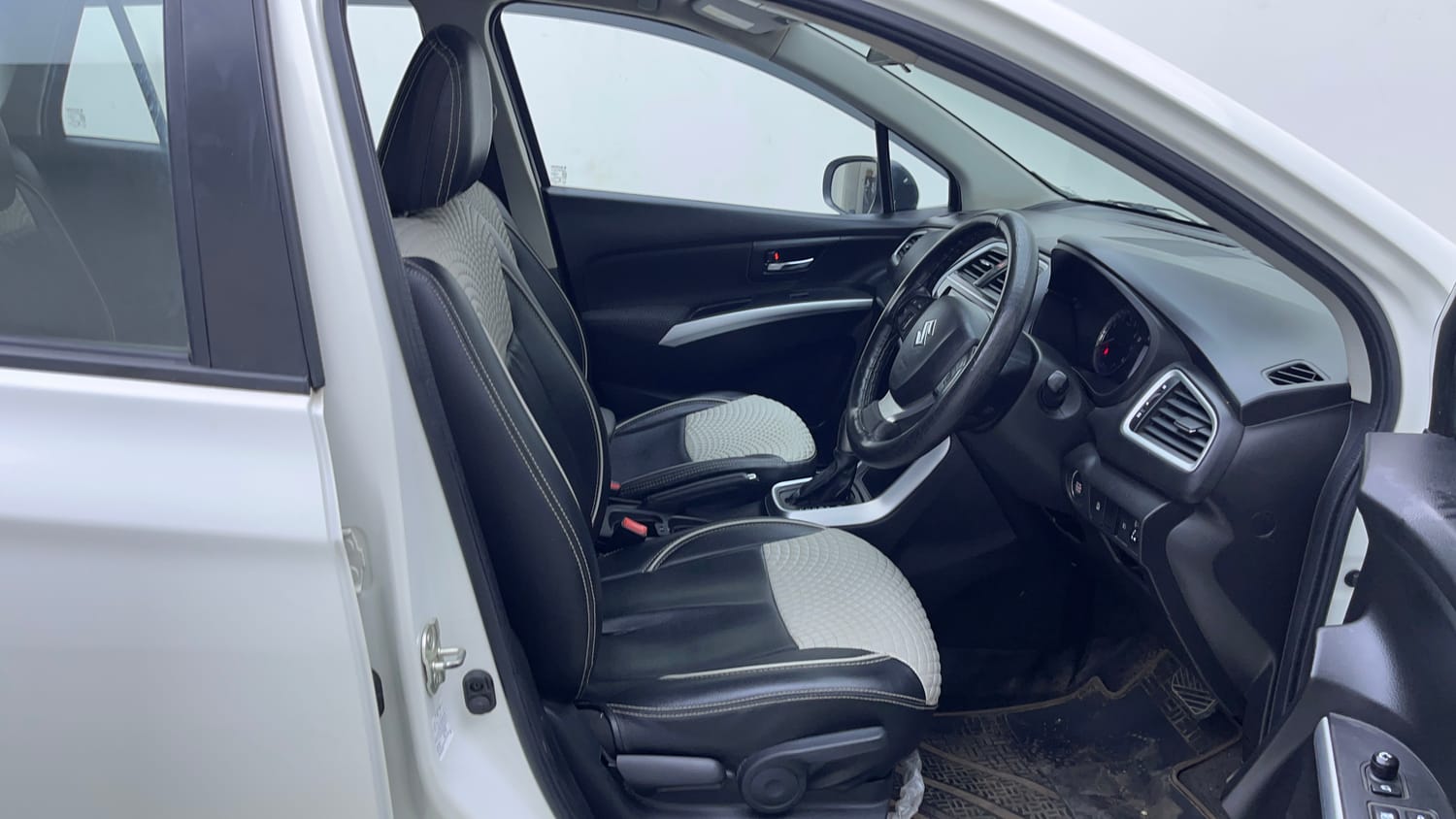 Used 2021 Maruti Suzuki S-Cross Zeta AT Petrol Automatic interior RIGHT SIDE FRONT DOOR CABIN VIEW