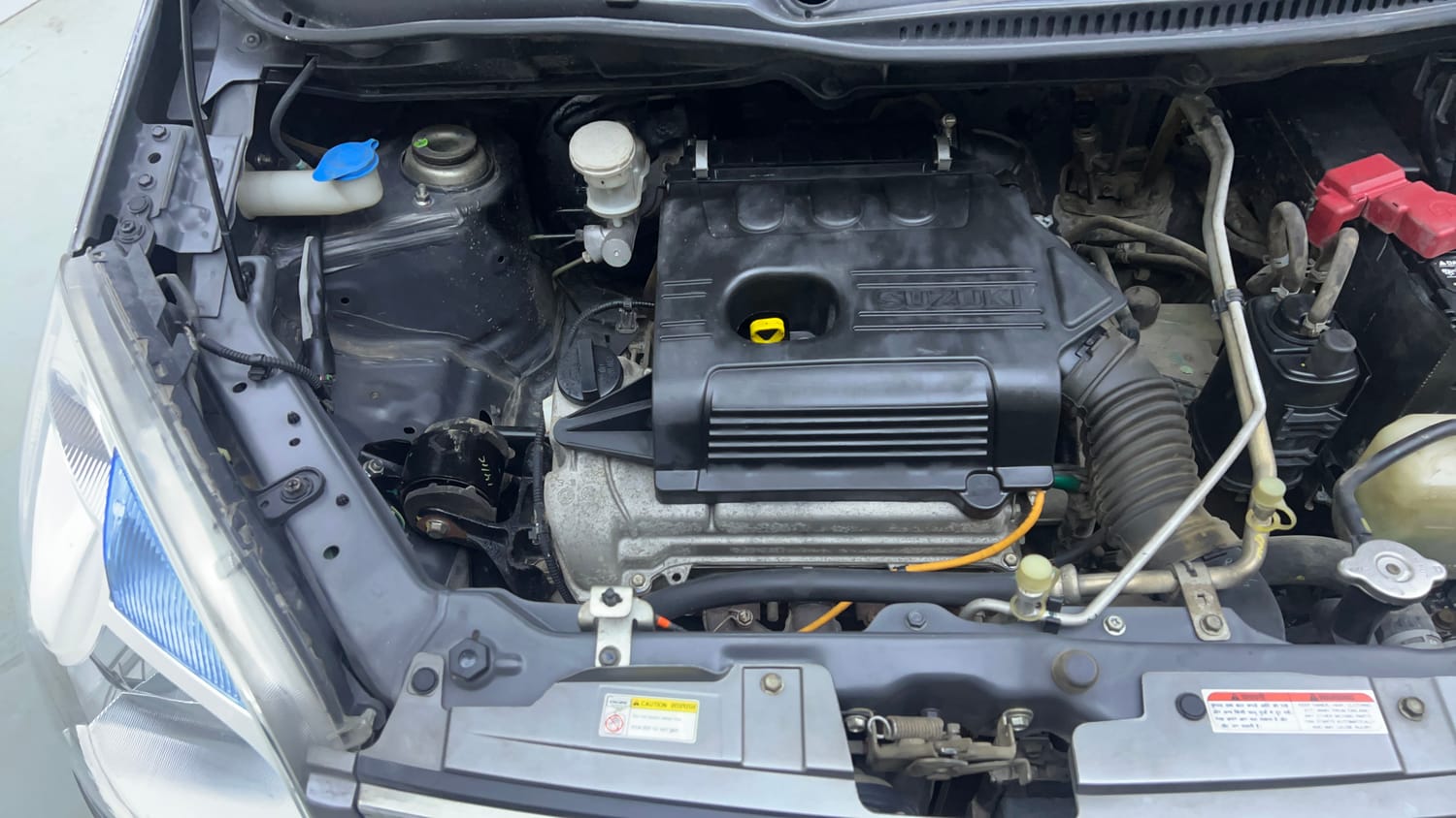 Used 2017 Maruti Suzuki Wagon R 1.0 VXI AMT Petrol Automatic engine ENGINE RIGHT SIDE VIEW
