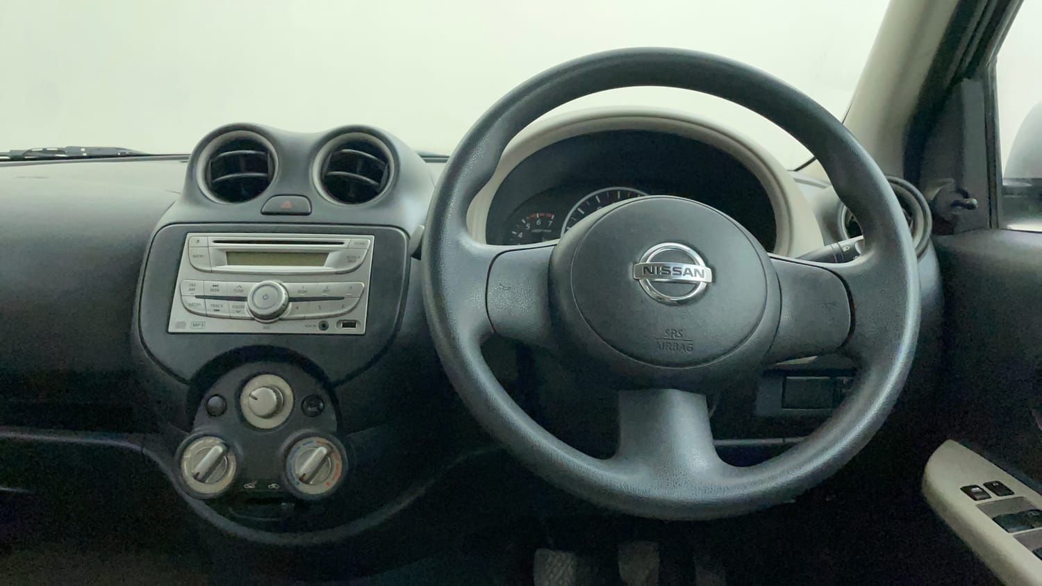 Used 2016 Nissan Micra Active XV Safety Pack Petrol Manual interior STEERING VIEW