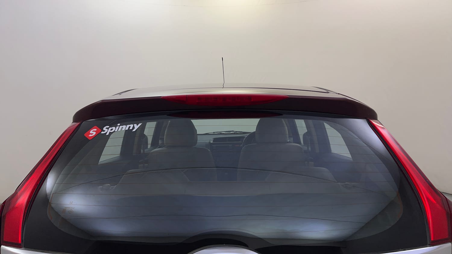 Used 2016 Honda Jazz S AT Petrol Automatic exterior BACK WINDSHIELD VIEW