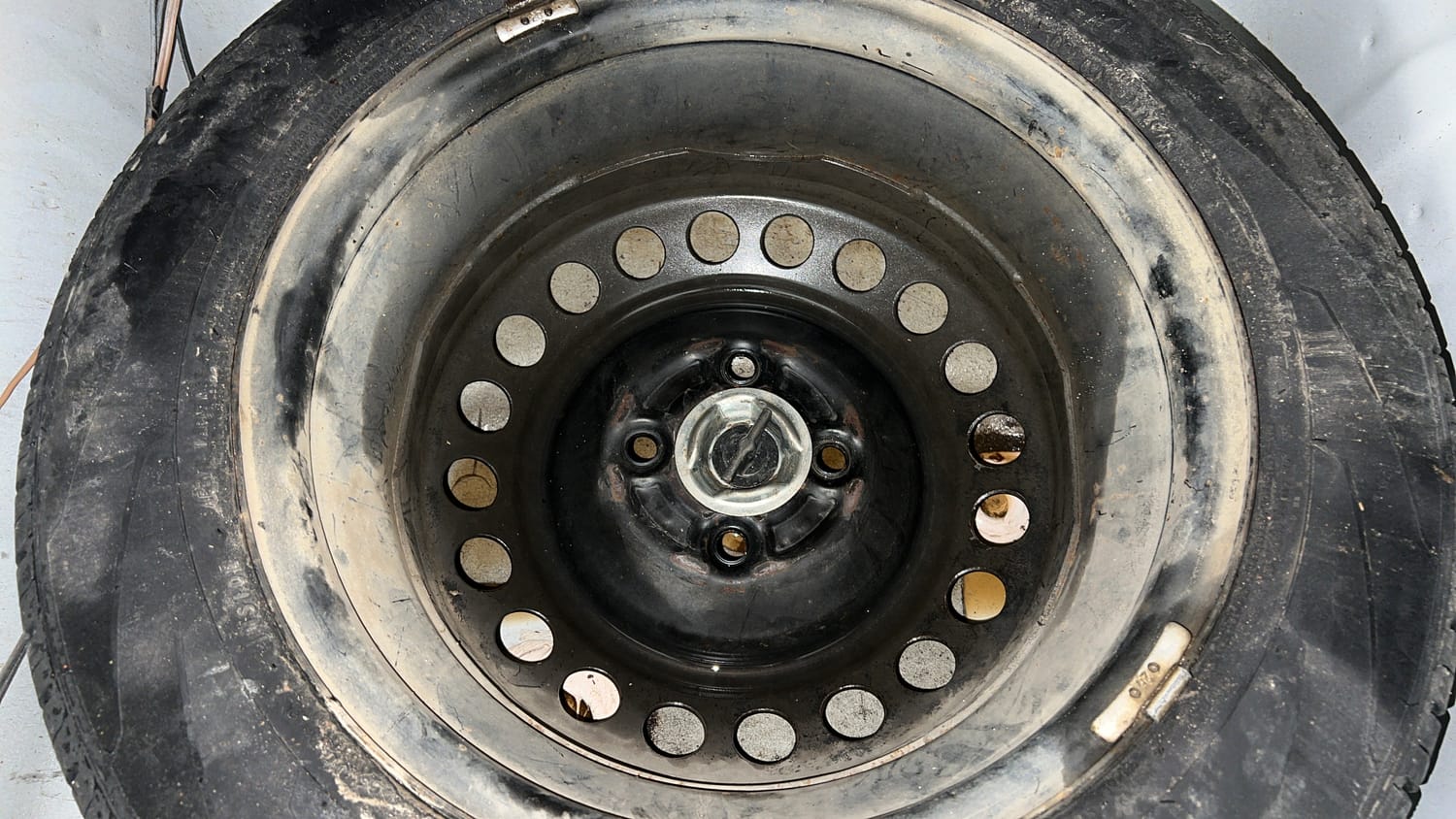 Used 2014 Honda City S Petrol Manual tyres SPARE TYRE VIEW
