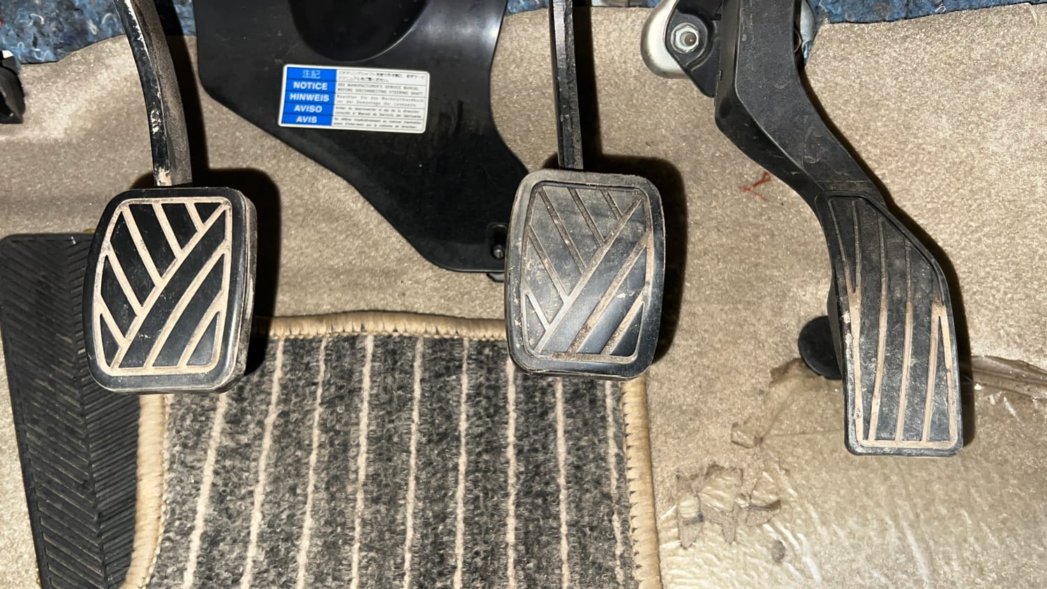 Used 2019 Maruti Suzuki Ciaz Alpha Hybrid 1.5 Petrol Manual interior PEDALS VIEW