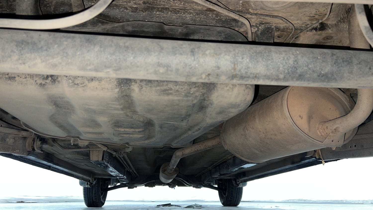 Used 2013 Maruti Suzuki Wagon R LXI CNG Cng Manual extra REAR UNDERBODY VIEW (TAKEN FROM REAR)