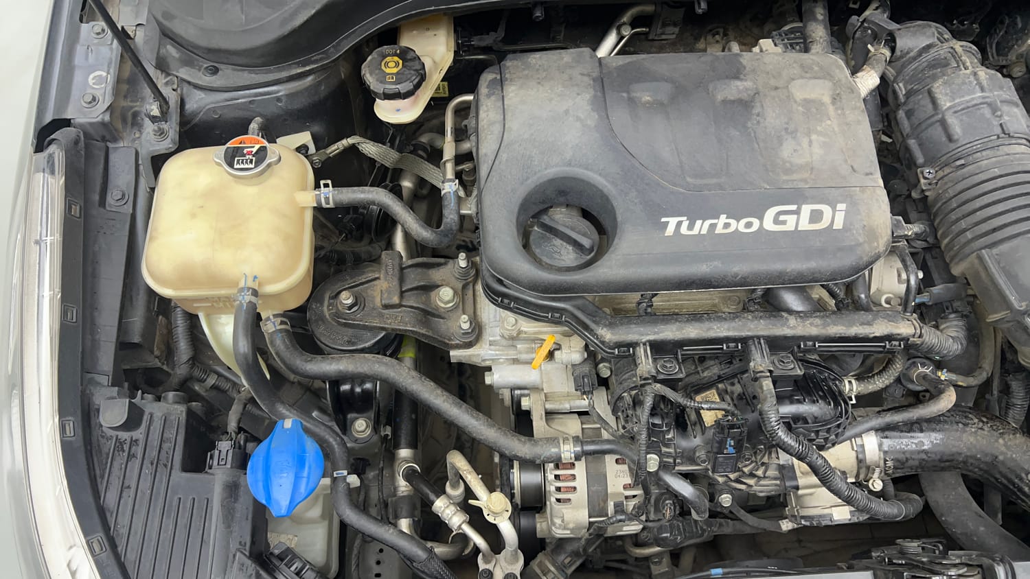 Used 2021 Hyundai Verna SX (O) 1.0 Turbo DCT Petrol Automatic engine ENGINE RIGHT SIDE VIEW