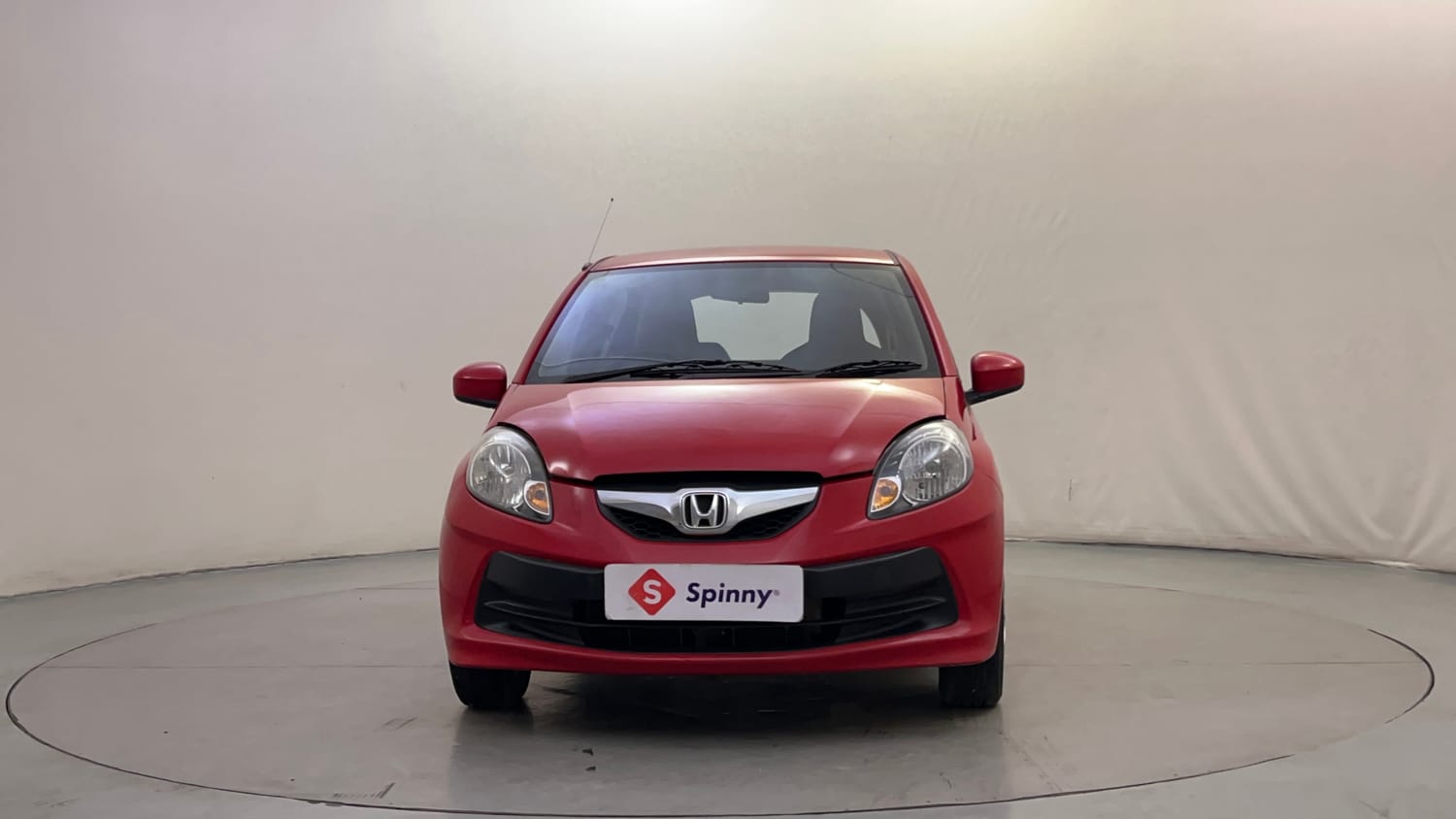 Used 2013 Honda Brio S MT Petrol Manual exterior FRONT VIEW