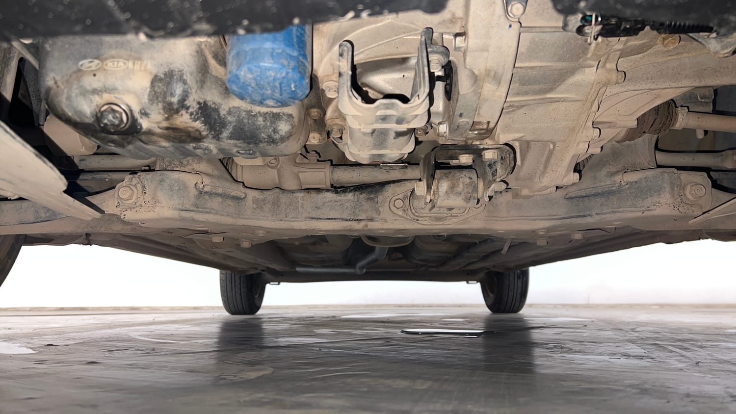 Used 2018 Hyundai Grand i10 Sportz 1.2 Kappa VTVT Petrol Manual extra FRONT LEFT UNDERBODY VIEW