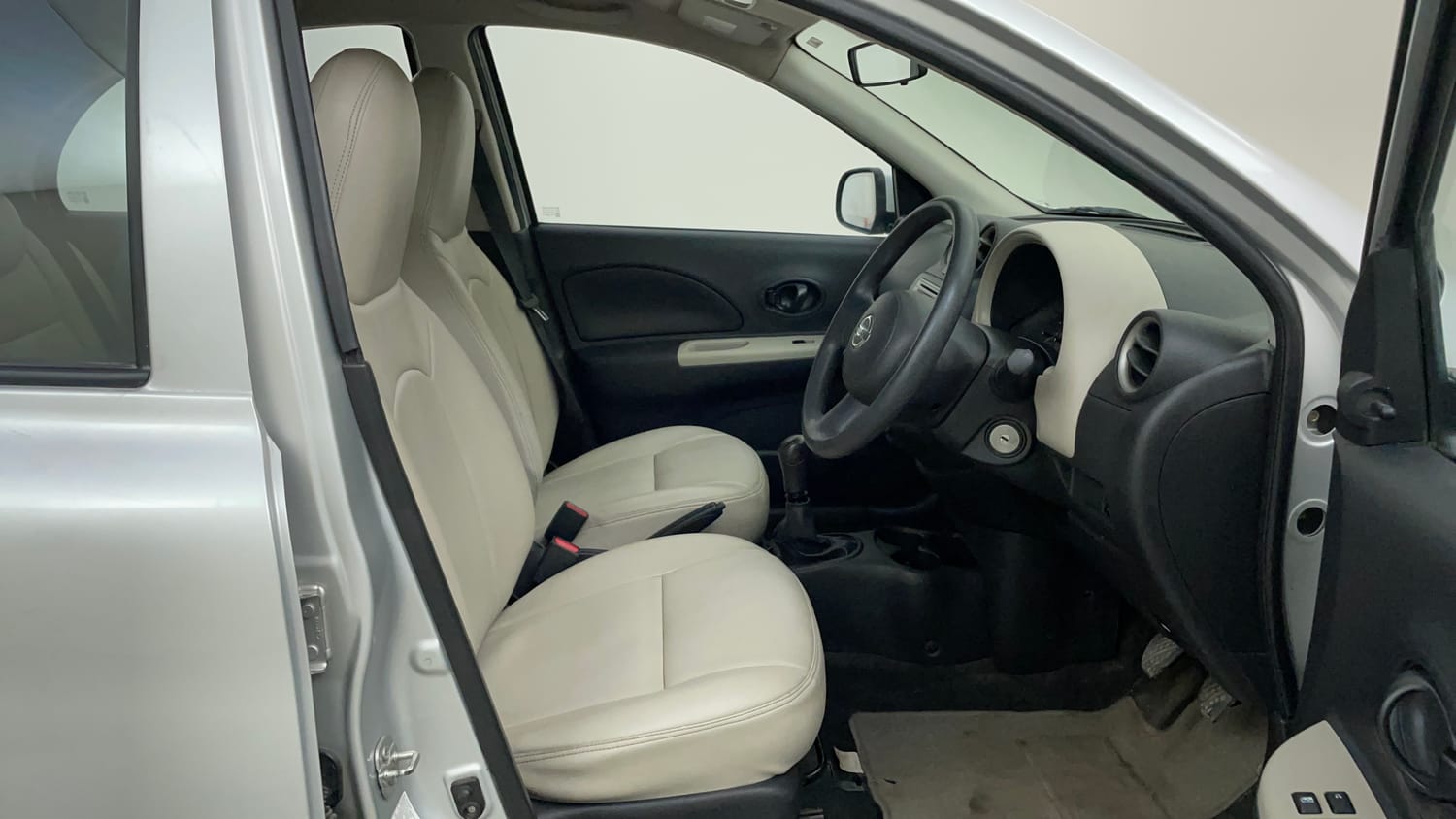 Used 2016 Nissan Micra Active XV Safety Pack Petrol Manual interior RIGHT SIDE FRONT DOOR CABIN VIEW