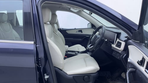 Used 2024 Mahindra XUV700 AX7 Luxury Pack Petrol AT 7 STR Petrol Automatic interior RIGHT SIDE FRONT DOOR CABIN VIEW